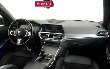 BMW 3 серия, 2021 год, 4 460 000 рублей, 14 фотография