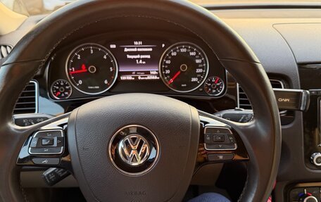 Volkswagen Touareg III, 2011 год, 2 500 000 рублей, 8 фотография