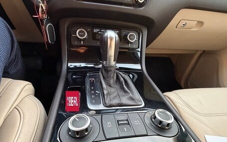 Volkswagen Touareg III, 2011 год, 2 500 000 рублей, 5 фотография