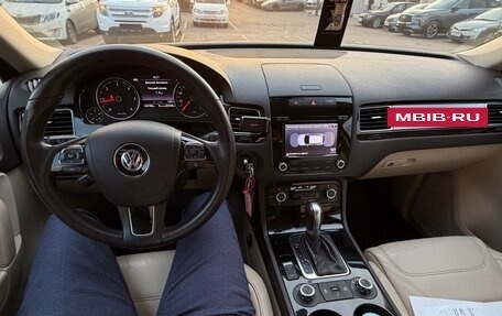 Volkswagen Touareg III, 2011 год, 2 500 000 рублей, 9 фотография