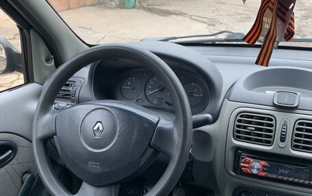 Renault Symbol I, 2003 год, 240 000 рублей, 8 фотография