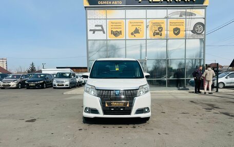 Toyota Esquire I, 2015 год, 1 849 000 рублей, 3 фотография