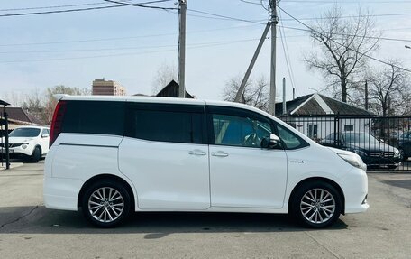 Toyota Esquire I, 2015 год, 1 849 000 рублей, 5 фотография