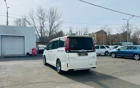 Toyota Esquire I, 2015 год, 1 849 000 рублей, 8 фотография