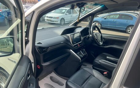 Toyota Esquire I, 2015 год, 1 849 000 рублей, 10 фотография