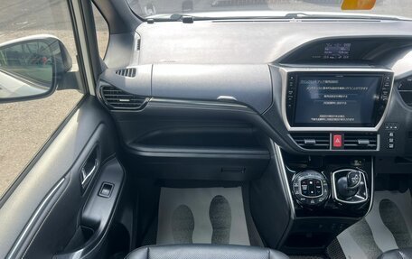 Toyota Esquire I, 2015 год, 1 849 000 рублей, 21 фотография