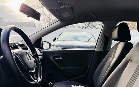 Volkswagen Polo VI (EU Market), 2015 год, 699 990 рублей, 13 фотография