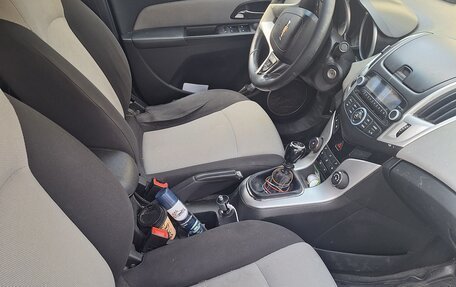 Chevrolet Cruze II, 2014 год, 800 000 рублей, 5 фотография