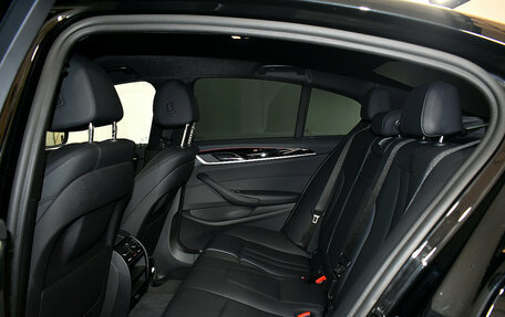 BMW 5 серия, 2019 год, 3 100 000 рублей, 7 фотография
