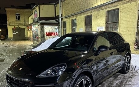 Porsche Cayenne III, 2020 год, 7 800 000 рублей, 2 фотография