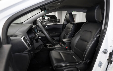 KIA Sportage IV рестайлинг, 2018 год, 2 220 000 рублей, 9 фотография