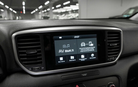 KIA Sportage IV рестайлинг, 2018 год, 2 220 000 рублей, 18 фотография