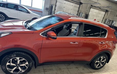 KIA Sportage IV рестайлинг, 2019 год, 2 028 000 рублей, 4 фотография