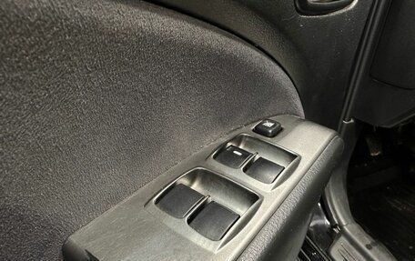 Mitsubishi Outlander III рестайлинг 3, 2007 год, 630 000 рублей, 8 фотография