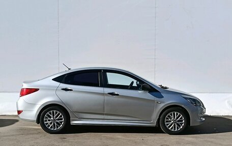 Hyundai Solaris II рестайлинг, 2014 год, 740 000 рублей, 4 фотография