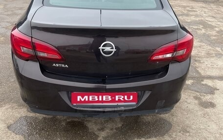 Opel Astra J, 2013 год, 630 000 рублей, 5 фотография