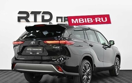 Toyota Highlander, 2026 год, 5 750 000 рублей, 2 фотография