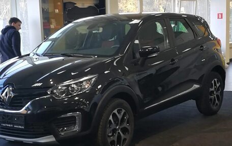 Renault Kaptur I рестайлинг, 2019 год, 1 540 000 рублей, 1 фотография