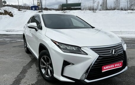Lexus RX IV рестайлинг, 2018 год, 3 560 000 рублей, 1 фотография
