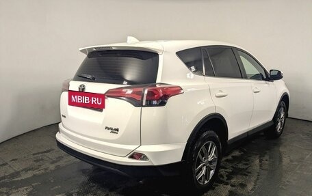 Toyota RAV4, 2017 год, 2 350 000 рублей, 4 фотография