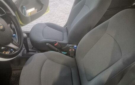 Chevrolet Spark III, 2013 год, 750 000 рублей, 7 фотография