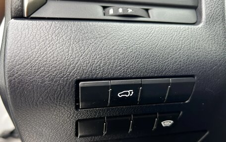 Lexus RX IV рестайлинг, 2018 год, 3 560 000 рублей, 11 фотография