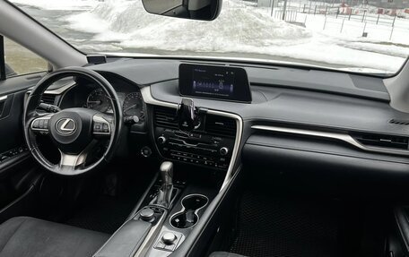 Lexus RX IV рестайлинг, 2018 год, 3 560 000 рублей, 15 фотография