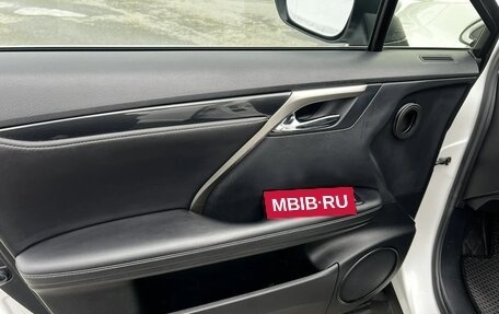 Lexus RX IV рестайлинг, 2018 год, 3 560 000 рублей, 17 фотография