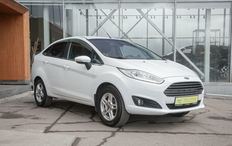 Ford Fiesta, 2015 год, 828 000 рублей, 7 фотография