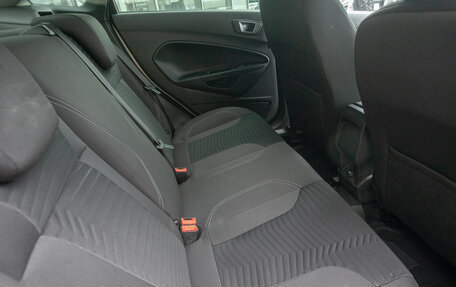 Ford Fiesta, 2015 год, 828 000 рублей, 15 фотография