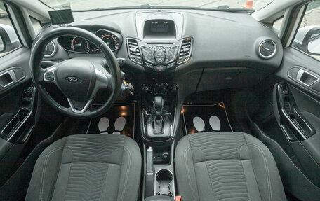 Ford Fiesta, 2015 год, 828 000 рублей, 16 фотография