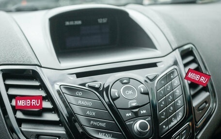 Ford Fiesta, 2015 год, 828 000 рублей, 13 фотография