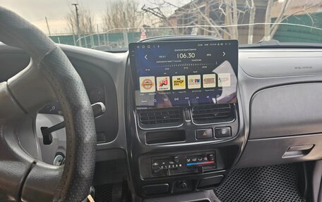 Nissan NP300, 2008 год, 1 500 000 рублей, 18 фотография