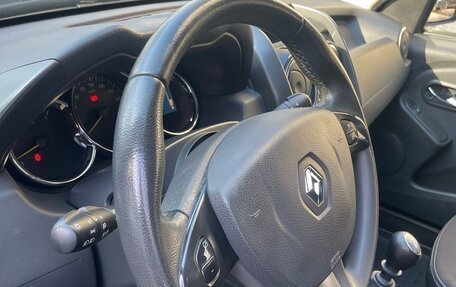 Renault Duster I рестайлинг, 2017 год, 1 550 000 рублей, 13 фотография