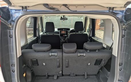 Toyota Roomy I, 2018 год, 1 175 000 рублей, 11 фотография