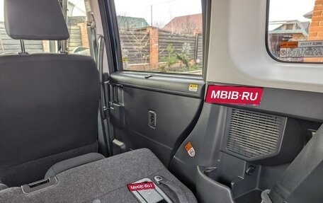 Toyota Roomy I, 2018 год, 1 175 000 рублей, 13 фотография