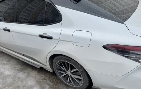 Toyota Camry, 2022 год, 3 450 000 рублей, 12 фотография