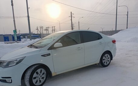 KIA Rio III рестайлинг, 2017 год, 990 000 рублей, 5 фотография