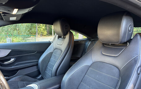 Mercedes-Benz C-Класс, 2016 год, 2 500 000 рублей, 15 фотография