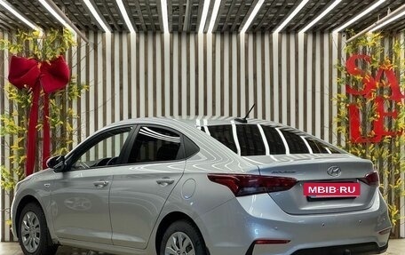 Hyundai Solaris II рестайлинг, 2019 год, 850 000 рублей, 7 фотография