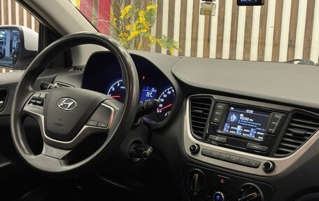 Hyundai Solaris II рестайлинг, 2019 год, 850 000 рублей, 16 фотография