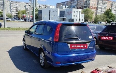 Honda Stream I рестайлинг, 2004 год, 550 000 рублей, 3 фотография