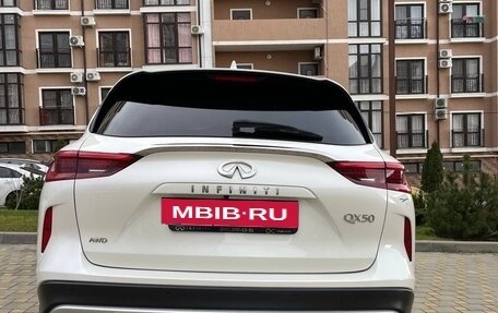 Infiniti QX50 II, 2018 год, 8 фотография