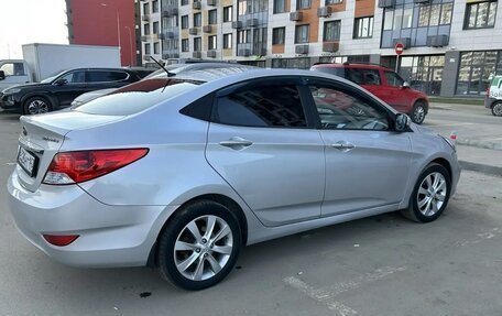 Hyundai Solaris II рестайлинг, 2011 год, 699 000 рублей, 5 фотография