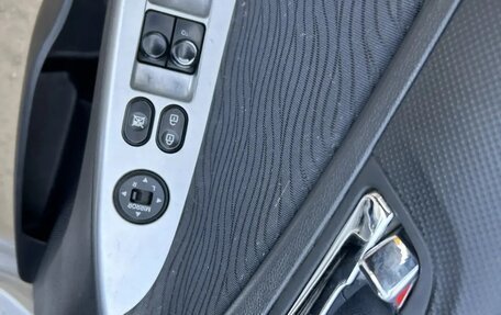 Hyundai Solaris II рестайлинг, 2011 год, 699 000 рублей, 13 фотография