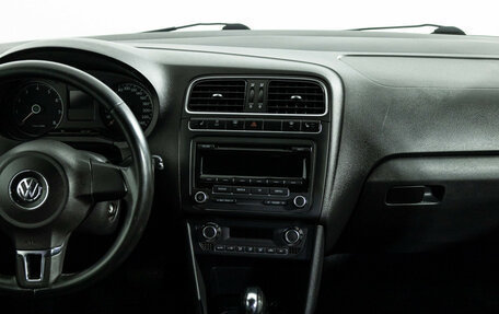 Volkswagen Polo VI (EU Market), 2012 год, 699 585 рублей, 14 фотография