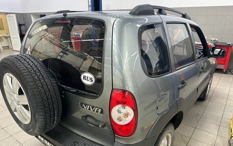 Chevrolet Niva I рестайлинг, 2013 год, 590 000 рублей, 3 фотография