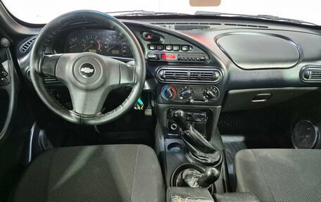 Chevrolet Niva I рестайлинг, 2010 год, 559 000 рублей, 10 фотография