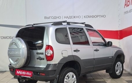 Chevrolet Niva I рестайлинг, 2010 год, 559 000 рублей, 7 фотография