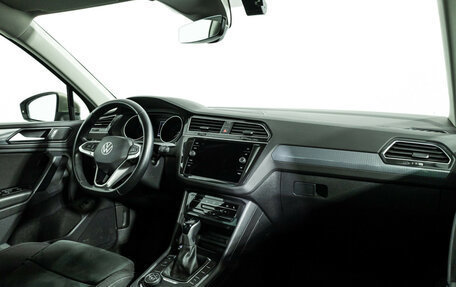 Volkswagen Tiguan II, 2021 год, 2 799 777 рублей, 9 фотография